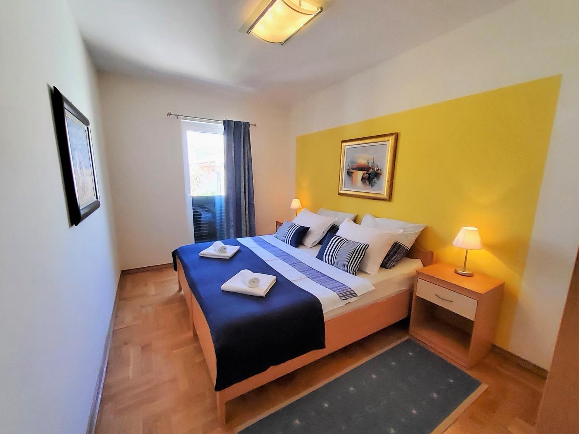 Apartments Petra I Karlo Turanj Cameră foto